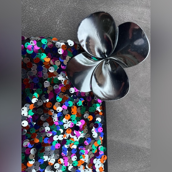 New MAC Cosmetics Sequin Makeup Bag - Picture 6 of 7